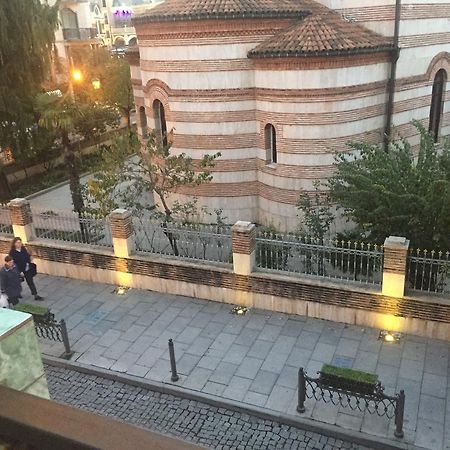 Apartment On Zviad Gamsakhurdia 21 バトゥーミ エクステリア 写真